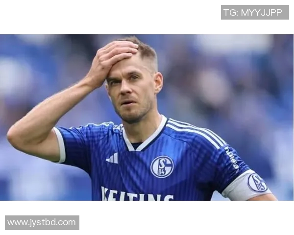 沙尔克04惨遭连败降级区堕落，德甲危机深重！